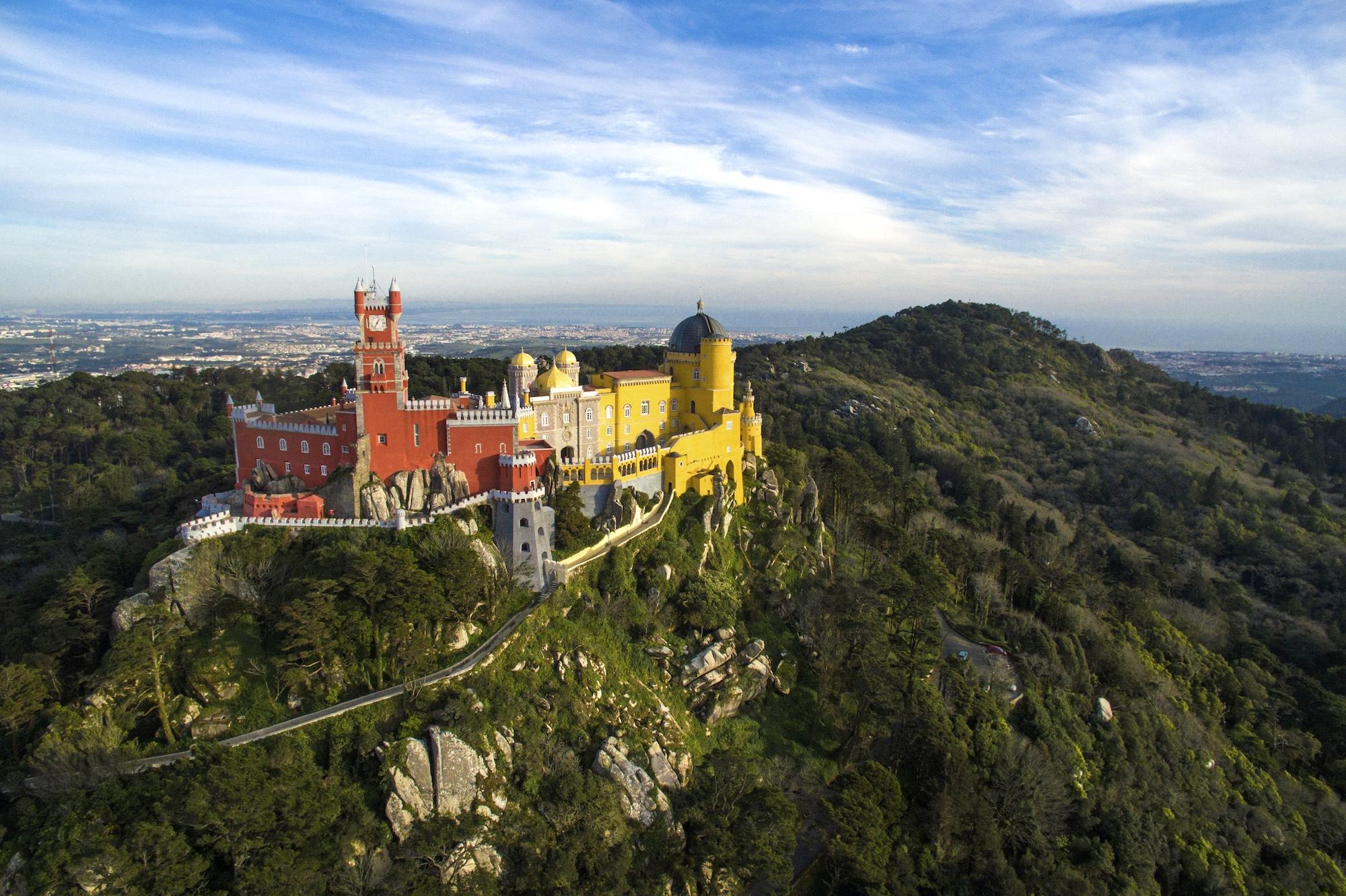 The National Palace and Park of Pena. – © PSML / Wilson Pereira