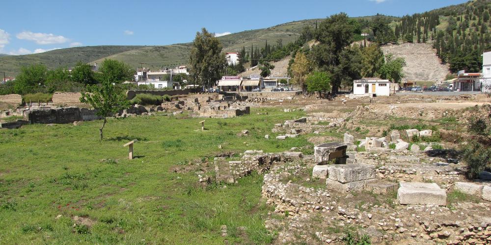 In the flat area, east of the Larissa hill the Agora was founded, the center of the public life of Argos city. – © Hellenic Ministry of Culture and Sports / Ephorate of Antiquities of Argolida