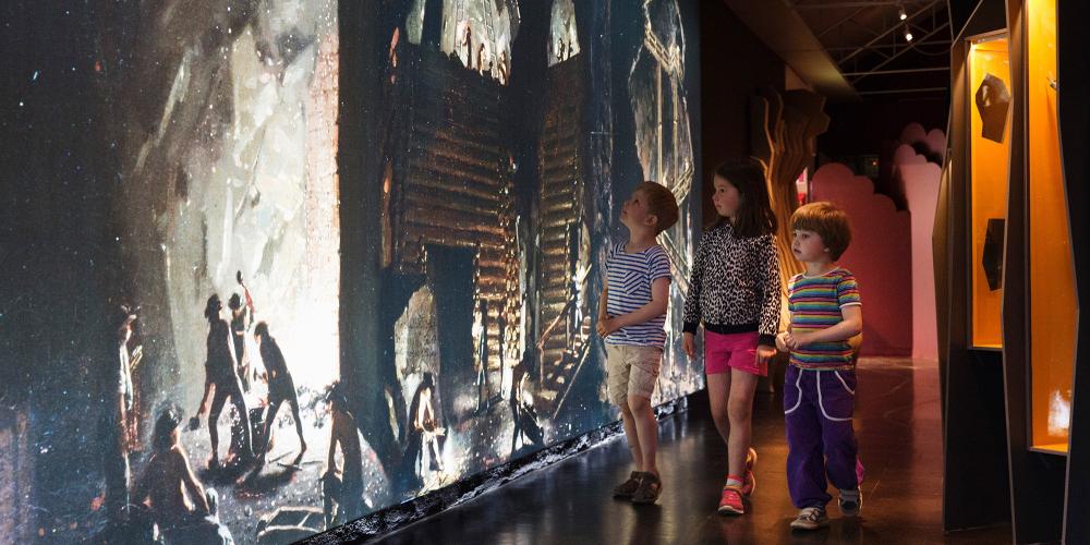 The museum offers many different activities and takes visitors travelling through time from the age of the Vikings to the year 2001, when Falun and the mine became a World Heritage Site. – © Per Eriksson The museum offers many different activities and takes visitors travelling through time from the age of the Vikings to the year 2001, when Falun and the mine became a World Heritage Site. – © Per Eriksson