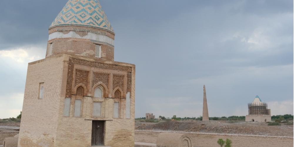 The architecture of the mausoleum continues to awe visitors centuries after its creation. – © Kunya Urgench Site The architecture of the mausoleum continues to awe visitors centuries after its creation. – © Kunya Urgench Site