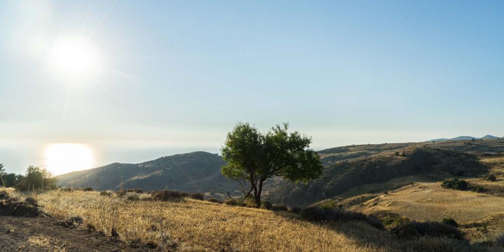 You'll be able to see the changes in the landscapes as you head up into the mountains. – © Michael Turtle You'll be able to see the changes in the landscapes as you head up into the mountains. – © Michael Turtle