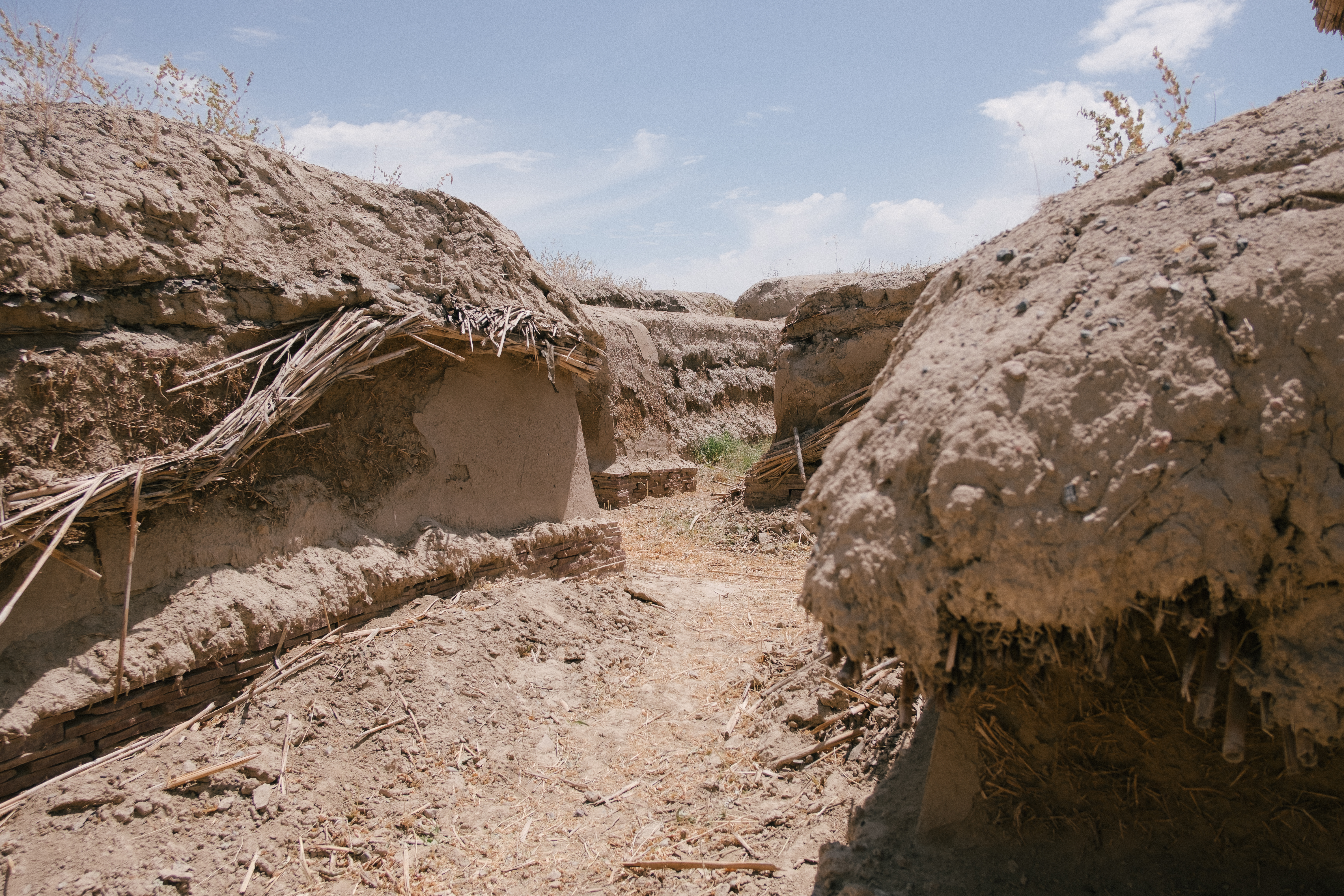 Photo showing the structural buildling of the settlements © UNESCO