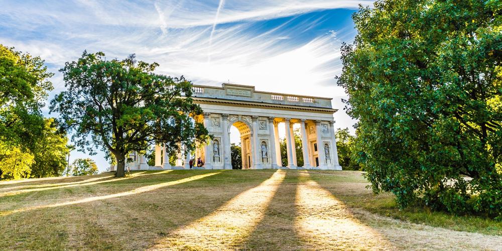 The neoclassical folly on Reisten Hill is used as a viewpoint above Valtice at the Czech–Austrian border. It was one of the last pieces of work by architect Josef Hardtmuth in the Liechtenstein's service (1810-1817). – ©  ZM_Photo / Shutterstock