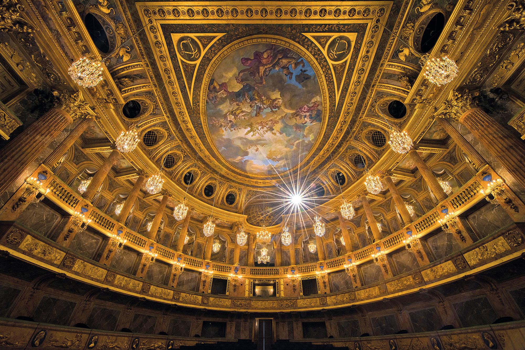 Inaugurated in 1770 during the reign of Louis XV, the Royal Opera House was the largest concert hall in Europe. – © Thomas Garnier