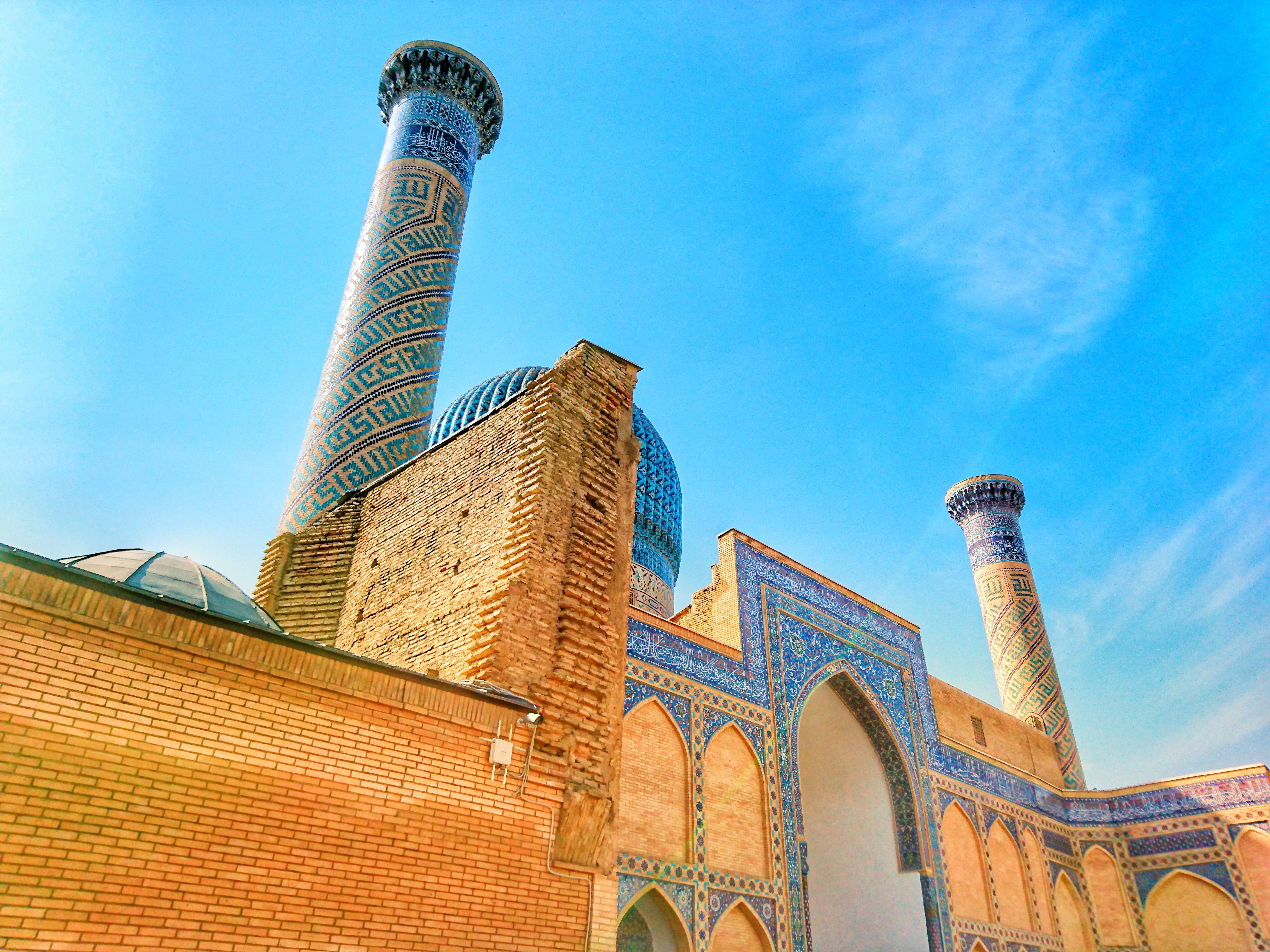 Samarkand mosque © Sultonbek Ikromov / Unsplash