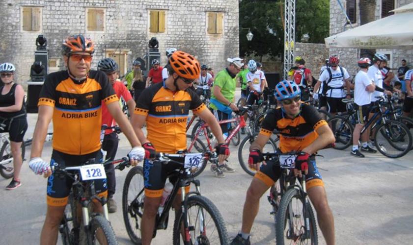 The island of Hvar is the scene of many competetive cycling races. – © starigrad.eu