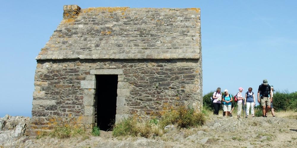 The Guard house Cabane Vauban above the beach of Carolles, France – © Nikater / Wikimedia Commons The Guard house Cabane Vauban above the beach of Carolles, France – © Nikater / Wikimedia Commons