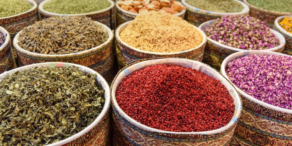 vast choice of spices are sold in Tabriz Historic Bazaar. – © Elena Odareeva / Shutterstock