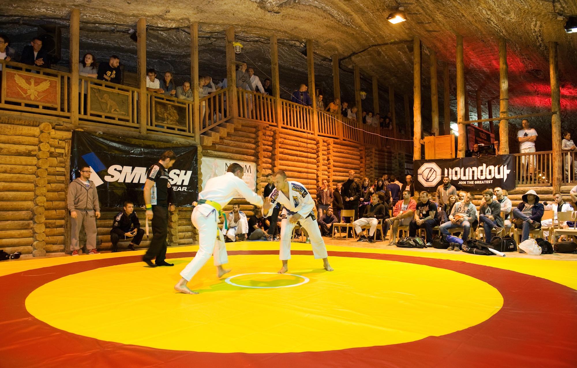 The Ważyn Chamber in the Bochnia Salt Mine provides an excellent arena for sporting competitions, including this international judo competition, as well as a shooting contest, a volleyball tournament, and a spinning marathon. – © Adam Brzoza
