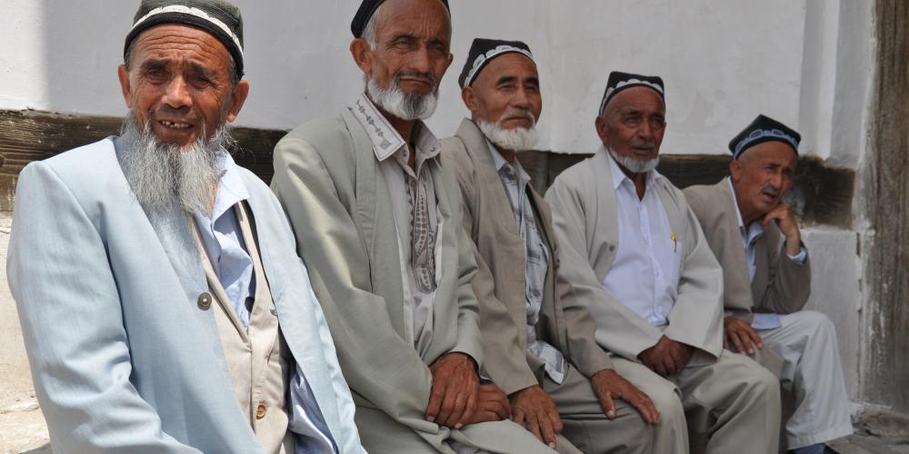 Group of Uzbek men in Bukhara – © Idun Uhl Kotsani Group of Uzbek men in Bukhara – © Idun Uhl Kotsani