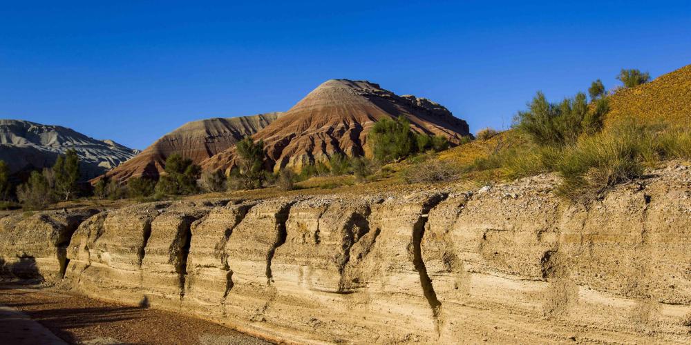 Alluvial sedimentary facies in lowlands of Altyn-Emel – P. Mikheev Alluvial sedimentary facies in lowlands of Altyn-Emel – P. Mikheev