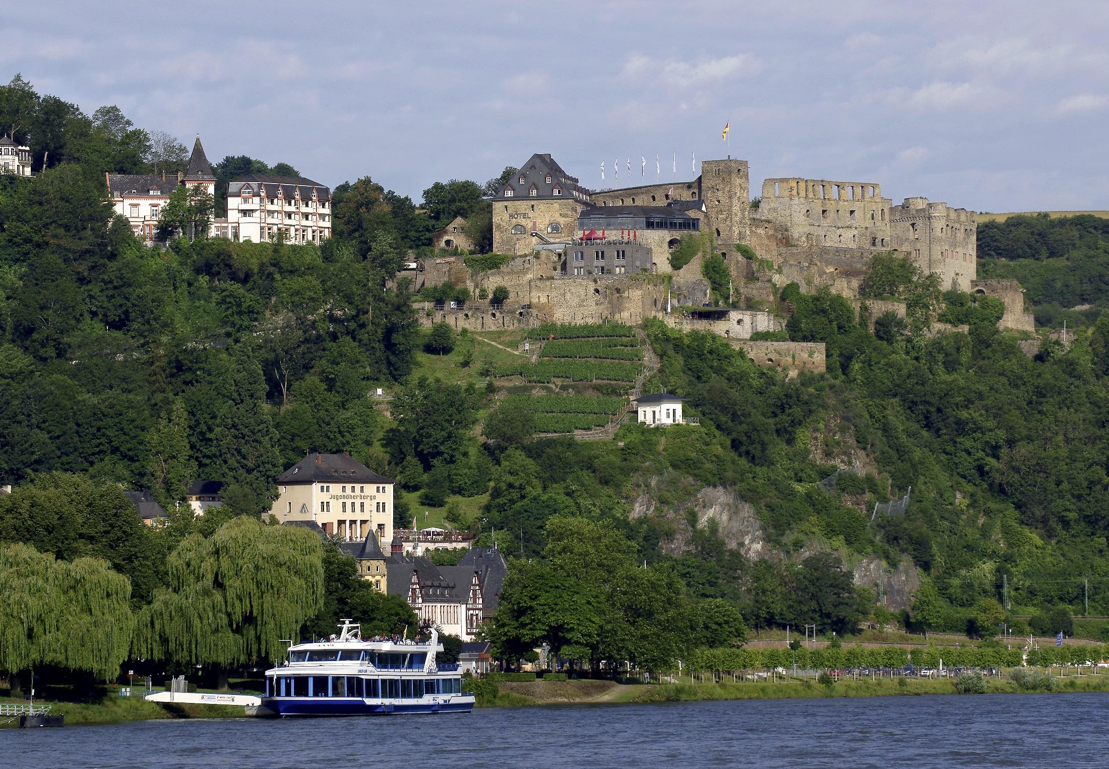 Les ruines du château médiéval de Rheinfels, construit en 1245, et les passages souterrains de la forteresse sont très impressionnants. - Photographie de Friedrich Gier, Romantischer Rhein Tourismus GmbH