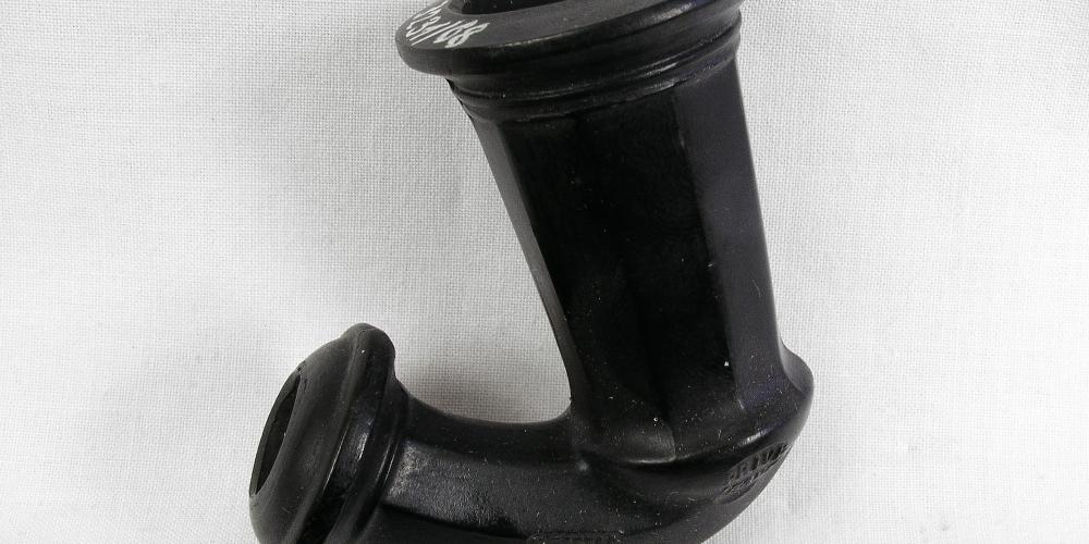 Clay pipe made by Karol Zachar Workshop, end of the 19th century – © Katarína Patschová / SMM archives Clay pipe made by Karol Zachar Workshop, end of the 19th century – © Katarína Patschová / SMM archives