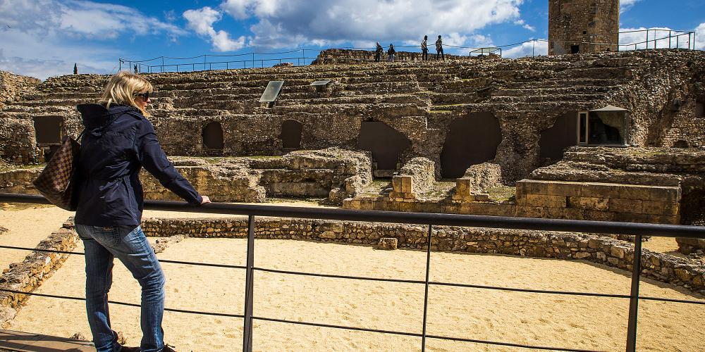 The Circus could accommodate around 30,000 people and was the largest entertainment venue in Tarraco. It is the only surviving example of this type of building in Catalonia. – © Manel Antoli RV Edipress / Tarragona Tourist Board