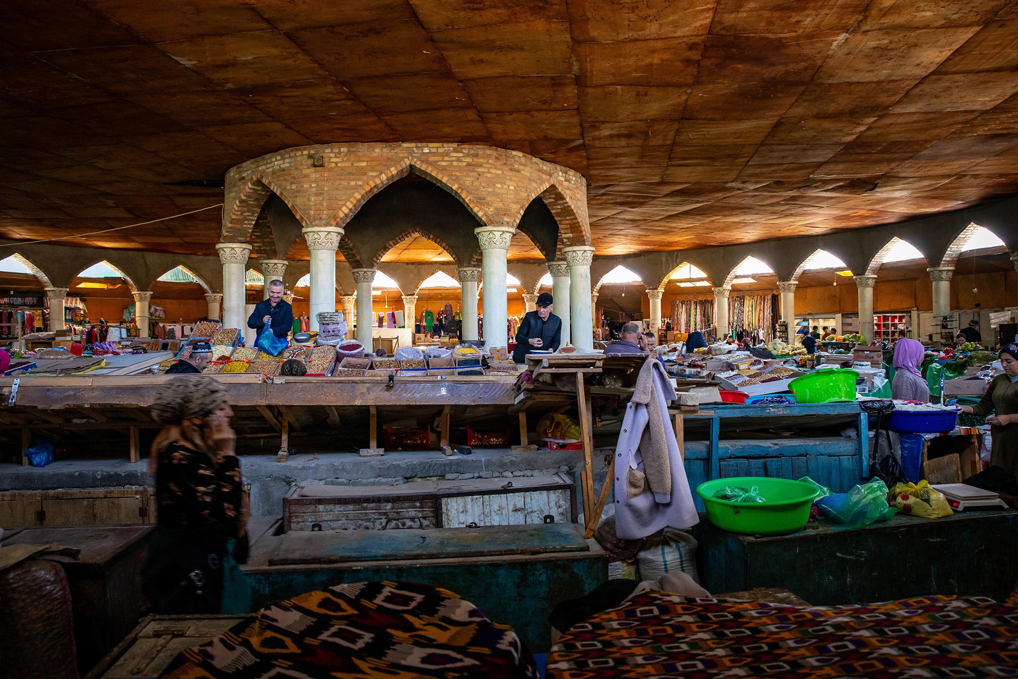 The central shopping hall at Panjakent Bazaar in Tajikistan – © Curioso.Photography / Shutterstock