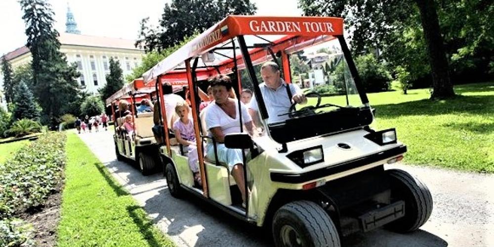 The History Tours are available during all the busy season but you can book the tour even during the other part of the year. – © History Tour Kroměříž The History Tours are available during all the busy season but you can book the tour even during the other part of the year. – © History Tour Kroměříž