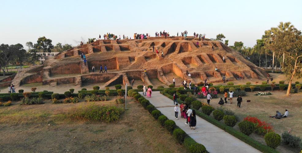 General view of Gokul Medh and present entry pathway to the site. – © Md. Shahriar Omar Sadh