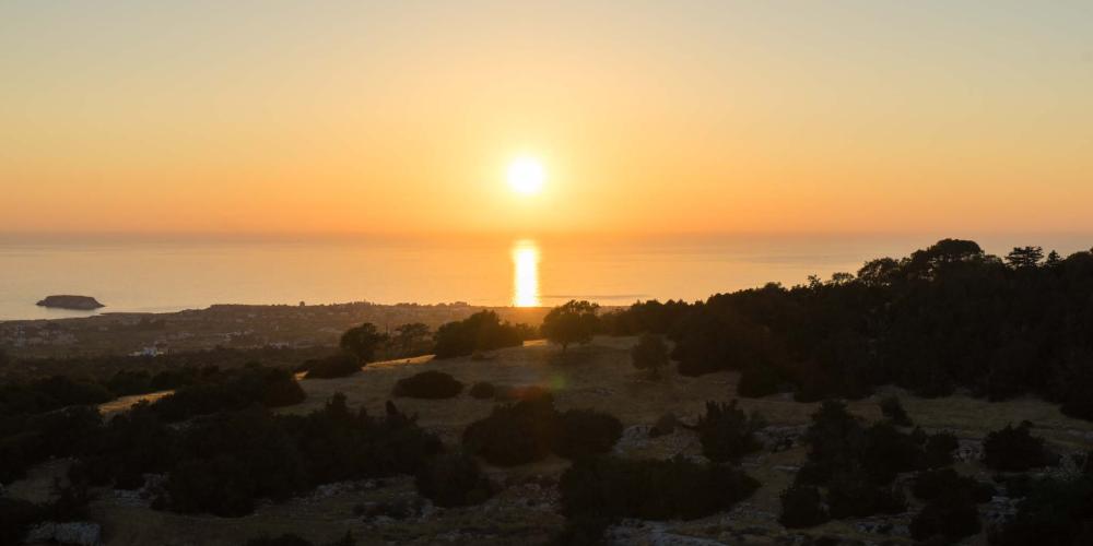 From the villages above the Akamas Peninsula, there are terrific views of the sunset. – © Michael Turtle