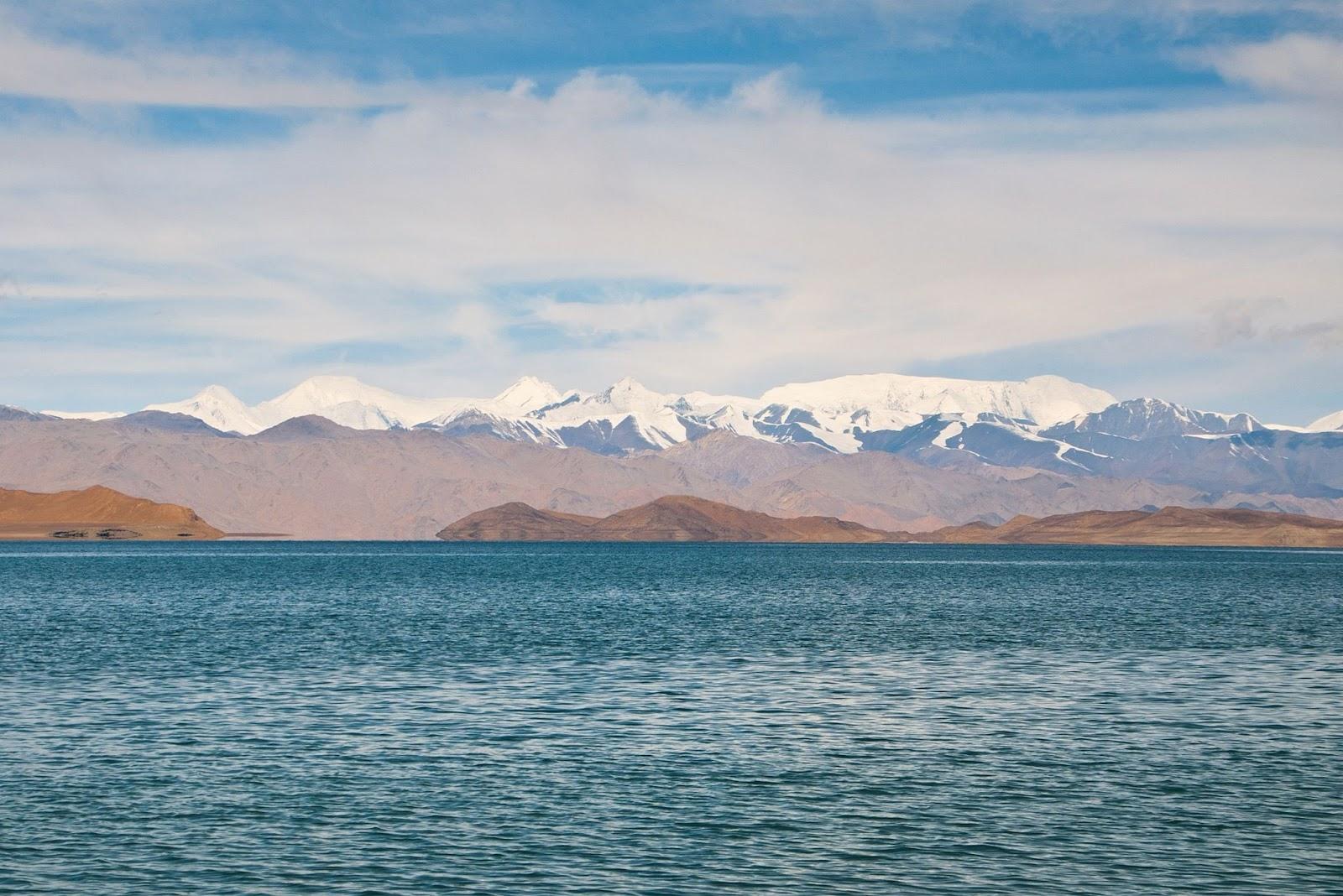 Lake Kara-Kul during the day