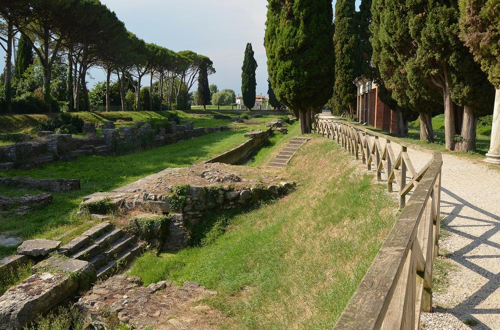 The western-side remains of the fluvial port of Aquileia, built in the Julio-Claudian age along the right side of the Natiso River along the Via Sacra (the Sacred Way), Italy – © Carole Raddato / Flickr CC BY-SA 2.0