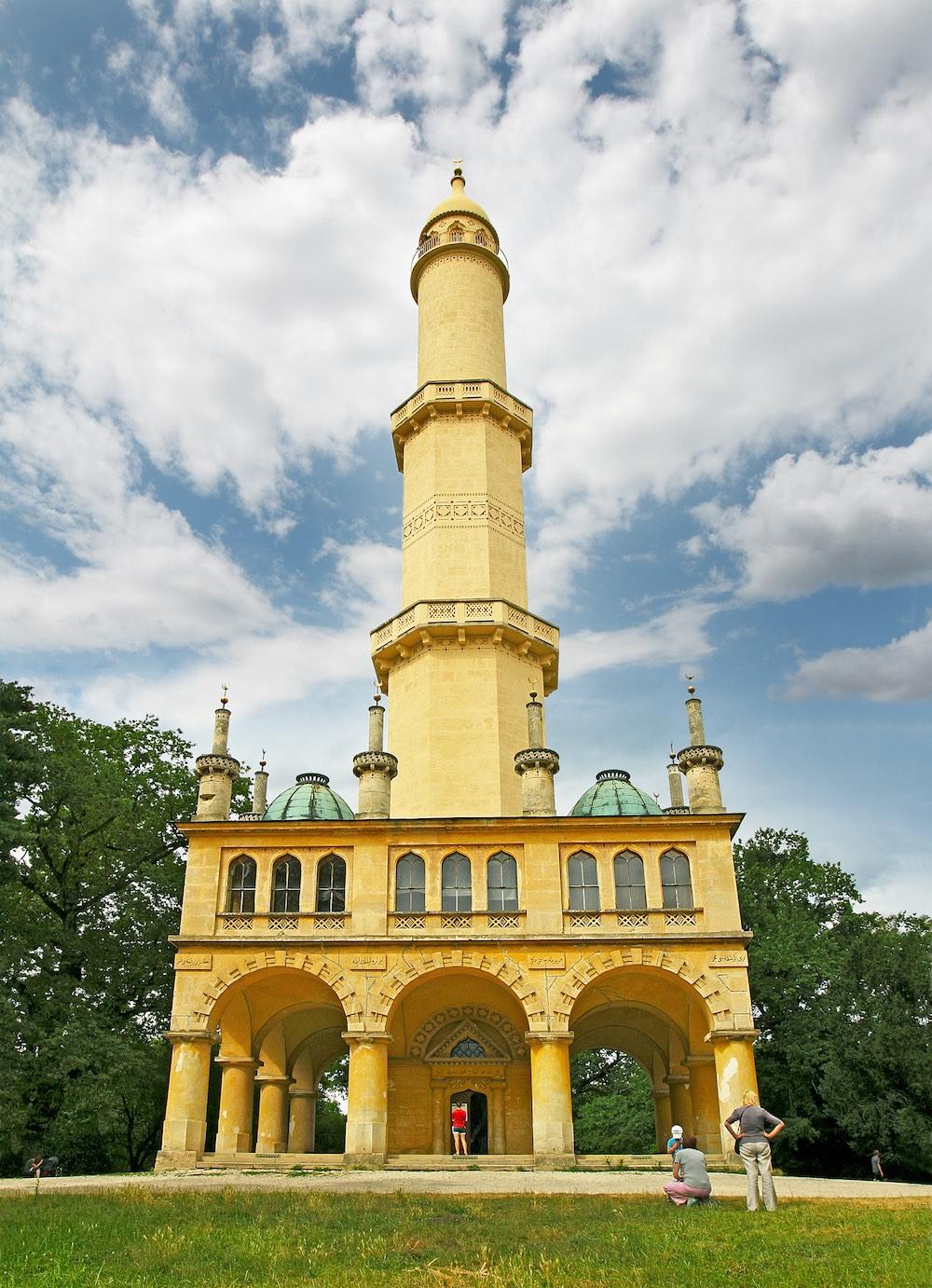Climb the Minaret's 60 metre spiral staircase for a panoramic view of Lednice park. – © Pecold / Shutterstock