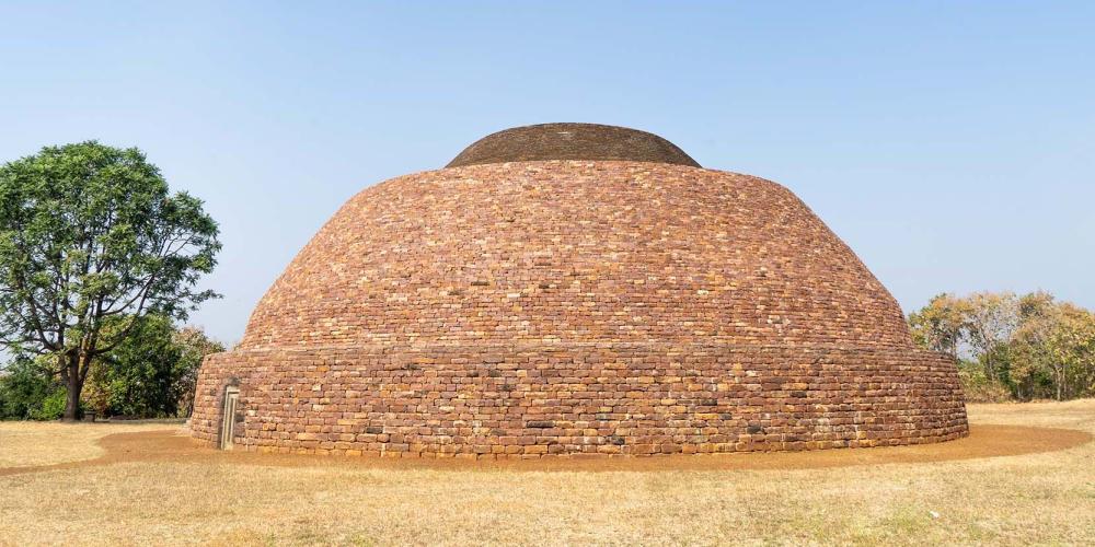 The main stupa at the ancient Buddhist community of Satdhara was built about 12 kilometres from Sanchi during the lifetime of Emperor Ashoka. – © Michael Turtle The main stupa at the ancient Buddhist community of Satdhara was built about 12 kilometres from Sanchi during the lifetime of Emperor Ashoka. – © Michael Turtle