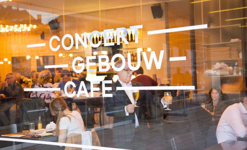 The Concertgebouw Café is the perfect place to meet before a concert. – © Jan D'Hondt / Visit Bruges