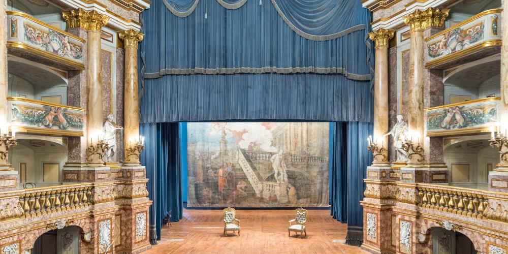 The Court Theatre - here with a view from the King's box - is among the most popular attractions in the five-floor palace. – © Reggia Archive The Court Theatre - here with a view from the King's box - is among the most popular attractions in the five-floor palace. – © Reggia Archive