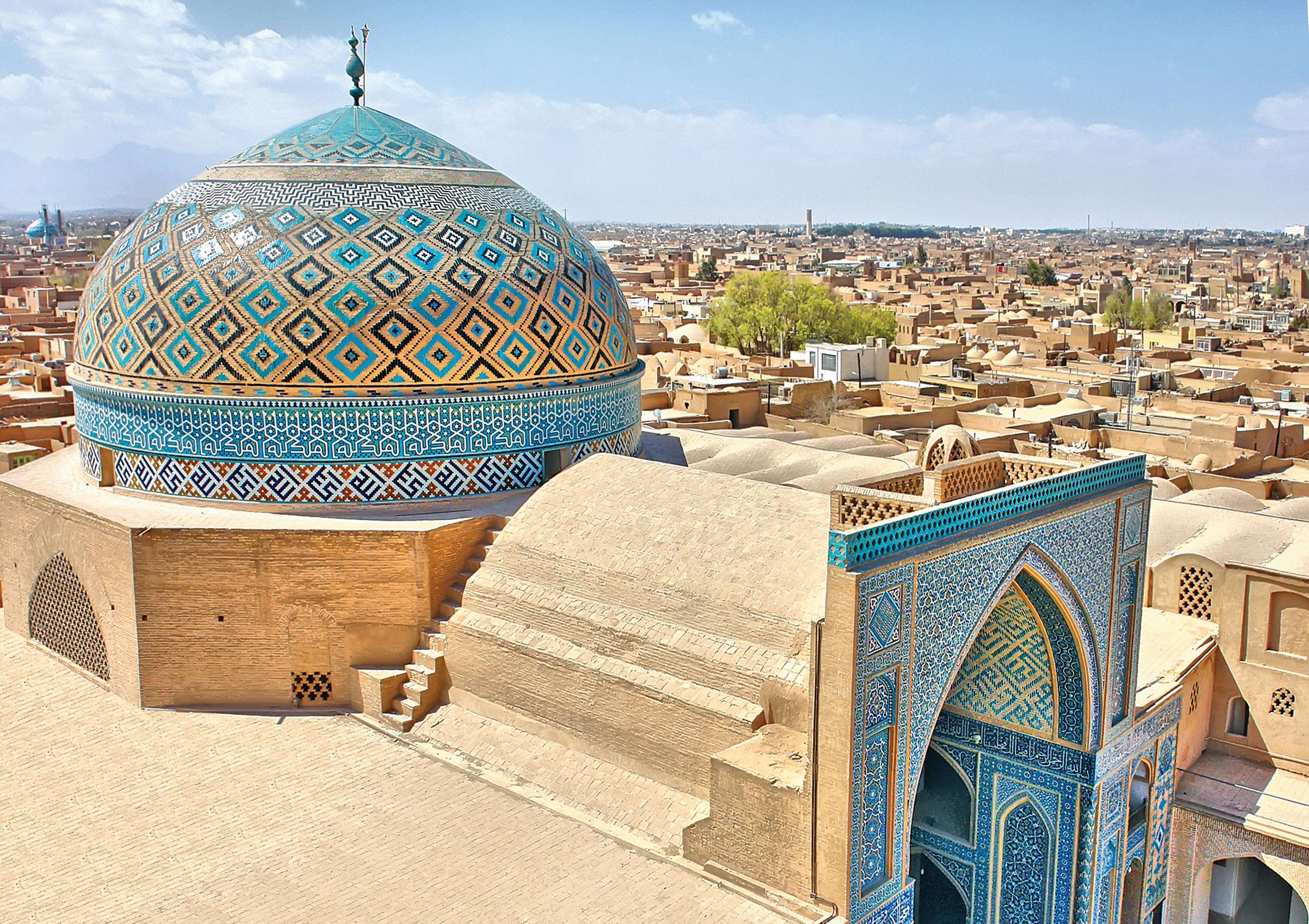 An example of an intricate dome overlooking the city © Amir Reza Moinfar / Shutterstock