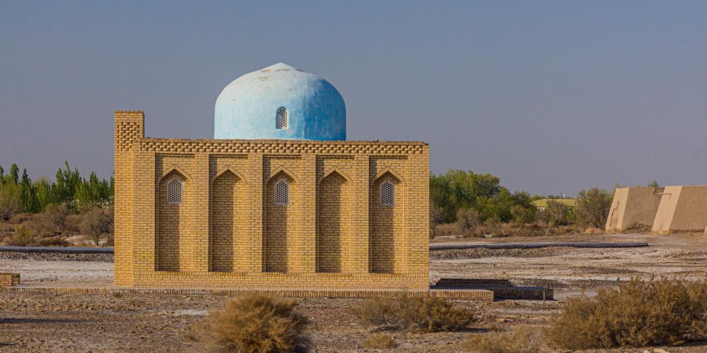 The mosque is one of the remaining structures of Kunya-Urgench, and was built between the 11th and 16th centuries. – © Matyas Rehak / Shutterstock The mosque is one of the remaining structures of Kunya-Urgench, and was built between the 11th and 16th centuries. – © Matyas Rehak / Shutterstock