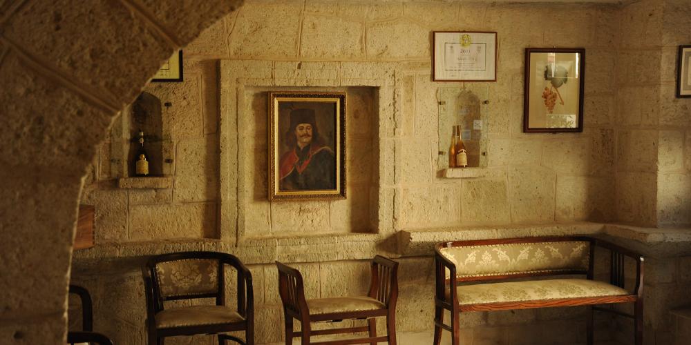 Rákóczi Ferenc the II. keeps an eye on every visitor of the Cellar - named after his Rákóczi family name - when they enter the waiting room of the wine shop. – © Ako Steszár Rákóczi Ferenc the II. keeps an eye on every visitor of the Cellar - named after his Rákóczi family name - when they enter the waiting room of the wine shop. – © Ako Steszár