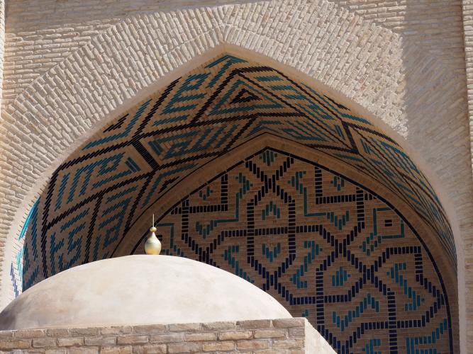 The Askhab Mausoleums were founded in the 9th-12th centuries, before being razed by Mongol invaders. The Mausoleums were reconstructed by the Timurids during the 15th-16th centuries. – © Freda Bouskoutas / Shutterstock