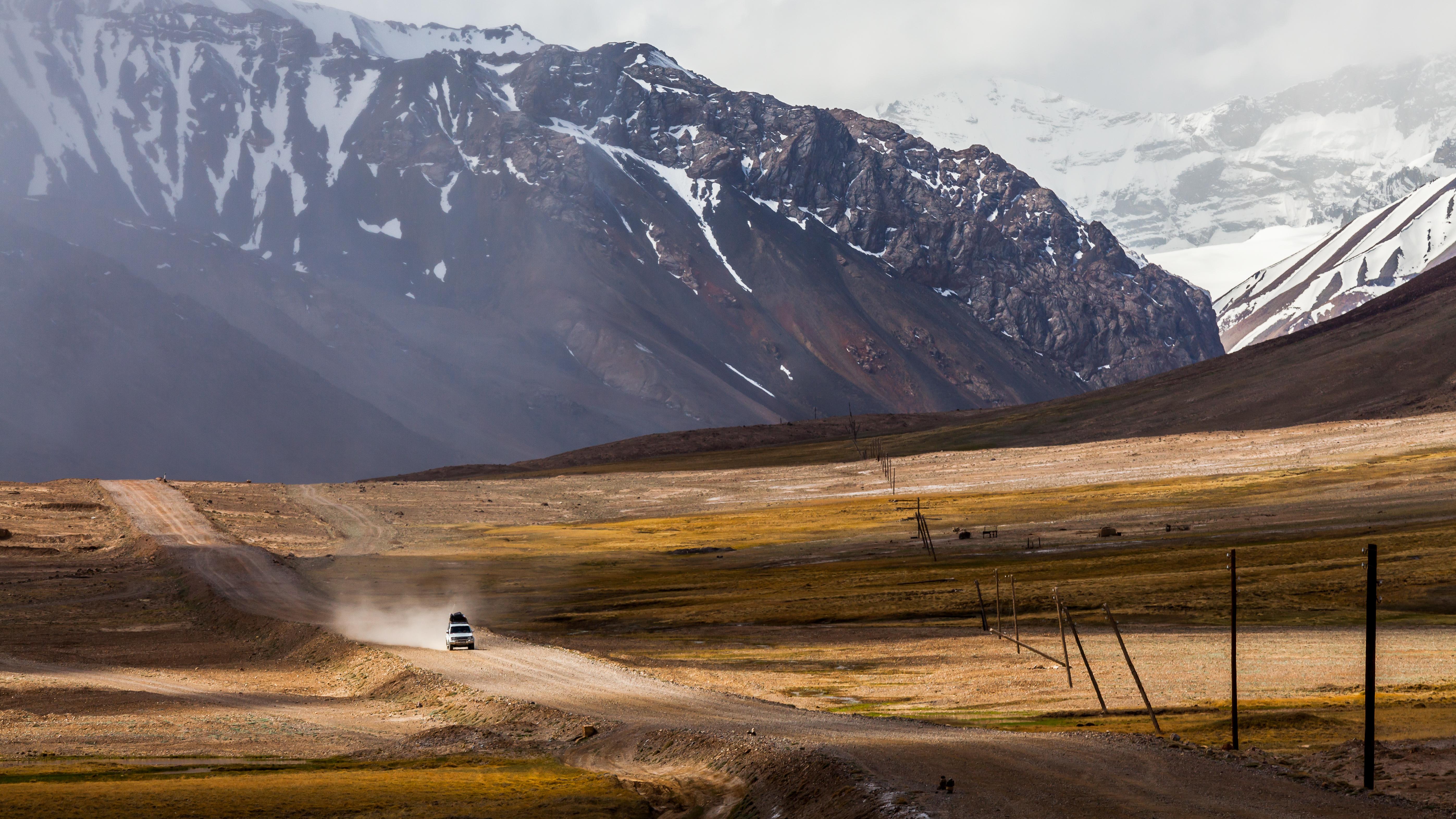Car crossing the Pamir highway