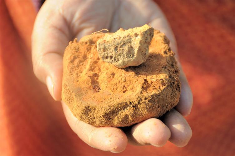 Lump of laterite soil with reddish hue from Bhasu Vihara at Shibganj Bogura – © Azmaree Afrin