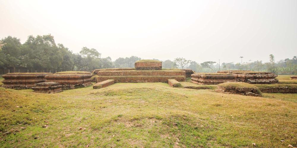 It is easy to access the Satyapir er Bhita temple, originally the Tara Temple, which is just behind the museum at the main Paharpur site. – © Julfiker Ahmed