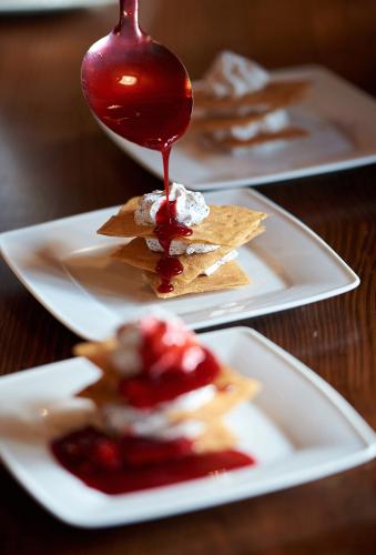 The Furmint Festival is one of the sweetest events in Hungary with sweet people, sweet wines, and a beautiful sweet dessert! – © Kornél Kertész