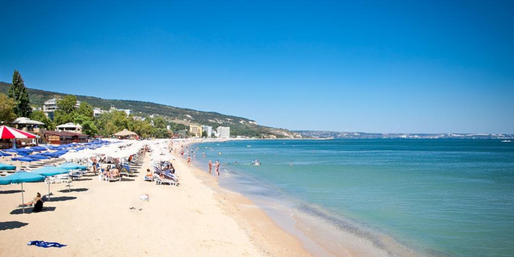 On Sunny Beach, the average temperature of the sea is 20 – 26 °C, and its salinity is half that of the Mediterranean. – © Nessebar Municipality