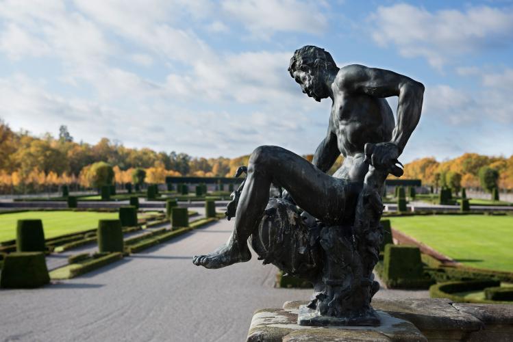 Bronze sculpture in the baroque garden by Adriaen de Vries. All the bronze sculptures in the park are created by de Vries and came to Sweden as booty after wars in Prague 1648 and Fredriksborg 1659 – © Lisa Raile-Rehbäck