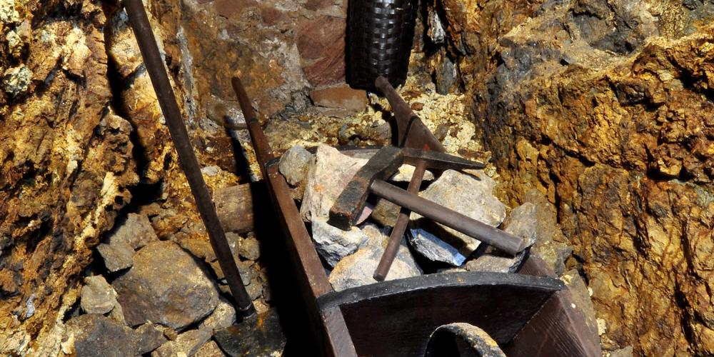 Tools for hand rock disintegration. Before gunpowder was used for the first time for mining purposes, rock was disintegrated manually. It was hard work and it took them months to advance a few metres forward. – © Lubo Lužina