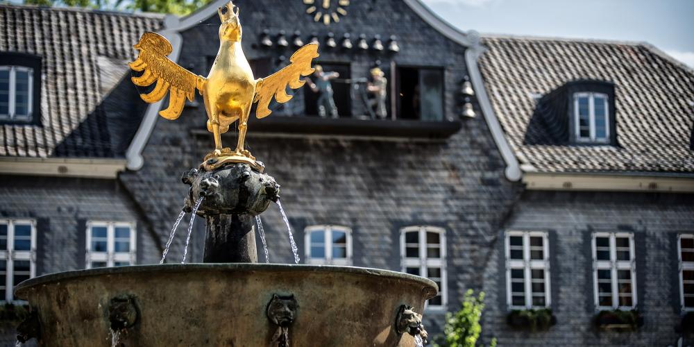 The market fountain in Goslar is considered to be one of the most important bronze castings from Romanesque era, and is the largest and oldest preserved market fountains of the period in Germany. – © Stefan Schiefer / GOSLAR marketing gmbh The market fountain in Goslar is considered to be one of the most important bronze castings from Romanesque era, and is the largest and oldest preserved market fountains of the period in Germany. – © Stefan Schiefer / GOSLAR marketing gmbh