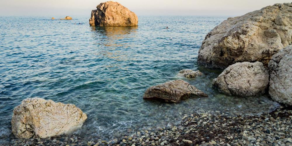 Petra Tou Romiou – © Michael Turtle Petra Tou Romiou – © Michael Turtle