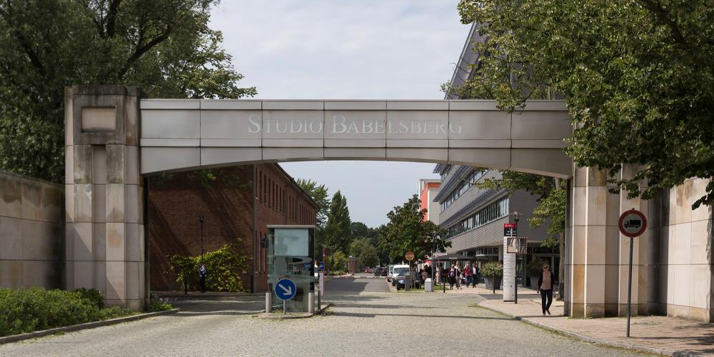 The main entrance of the world famous Babelsberg Studio, where historical buildings with huge importance to the film industry are located next to modern film studios and workplaces for state of the art film productions. – © Andre Stiebitz / PMSG The main entrance of the world famous Babelsberg Studio, where historical buildings with huge importance to the film industry are located next to modern film studios and workplaces for state of the art film productions. – © Andre Stiebitz / PMSG