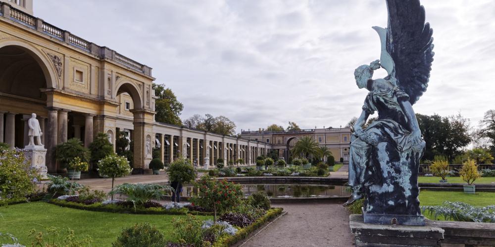 L'Orangerie fut le dernier palais construit dans le Parc Sanssouci, et aussi le plus grand. – © A. Stiebitz / SPSG