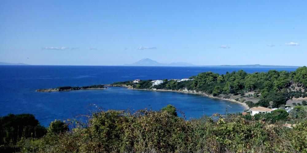 The Bay of Agios Andreas is adjacent to Katakolo. – © Konstantinos Antonopoulos
