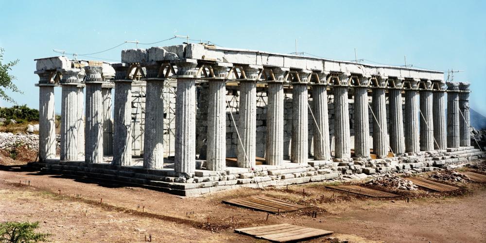 The Temple of Apollo Epikourios was inscribed on the World Heritage List in 1986. The anti seismic scaffold was placed in 1985. – © Hellenic Ministry of Culture and Sports / Ephorate of Antiquities of Ilia