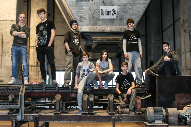 The parkour court at Coking Plant Zollverein is developing into a meeting place for young people not only from the neighbourhood. – © Sven Lorenz / Zollverein Foundation