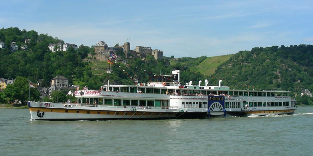 The most pleasurable way to explore the romantic Rhine Valley is aboard the steamers or cruise vessels—like the Goethe, here in front of Rheinfels Castle in St Goar. – © Willi Knopf / Rheintouristik Tal der Loreley The most pleasurable way to explore the romantic Rhine Valley is aboard the steamers or cruise vessels—like the Goethe, here in front of Rheinfels Castle in St Goar. – © Willi Knopf / Rheintouristik Tal der Loreley