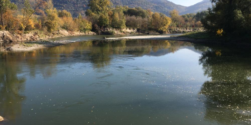 In recent years, many of the old branches of the Danube have been reconnected to the main river for ecological reasons. – © Michael Schimek In recent years, many of the old branches of the Danube have been reconnected to the main river for ecological reasons. – © Michael Schimek
