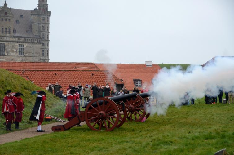 Kronborg was known for firing cannons each time the King toasted at his banquets. Pictured: Cannon fire from the annual Renaissance festival. – © Ida Nilsson