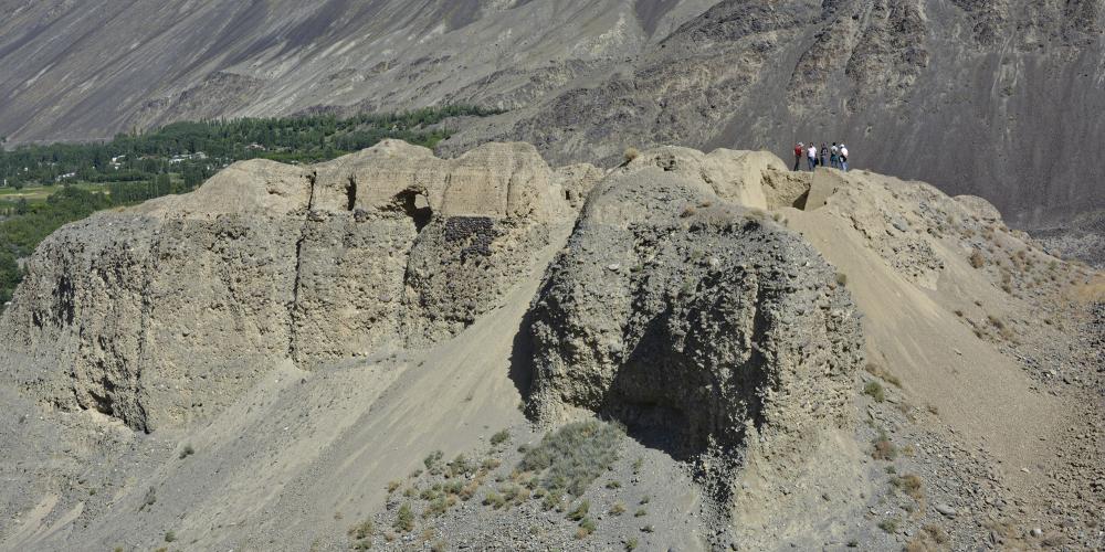 Citadel II at the Khisorak settlement in Tajikistan – © Lurje